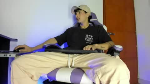 Snapshot of yankees_xxx chatting on March 2026 10:31:02 AM yankees online show from March 2026 10:31:02 AM