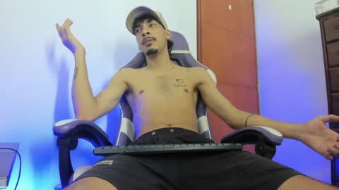 Snapshot of yankees_xxx chatting on March 2026 12:16:01 PM yankees online show from March 2026 12:16:01 PM