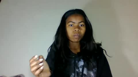 Snapshot of yannick_01 chatting on June 2026 08:46:01 PM yannick_01 online show from June 2026 08:46:01 PM