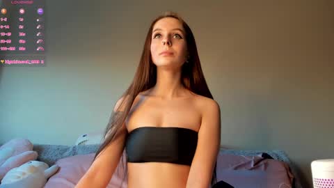 Snapshot of yaraliebe chatting on January 2025 12:26:01 PM Yara online show from January 2025 12:26:01 PM