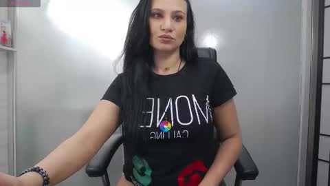 Snapshot of yaraxcox chatting on February 2026 03:55:02 AM Yara online show from February 2026 03:55:02 AM