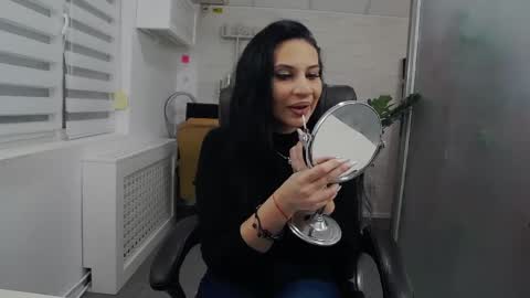 Snapshot of yaraxcox chatting on March 2026 04:03:01 AM Yara online show from March 2026 04:03:01 AM