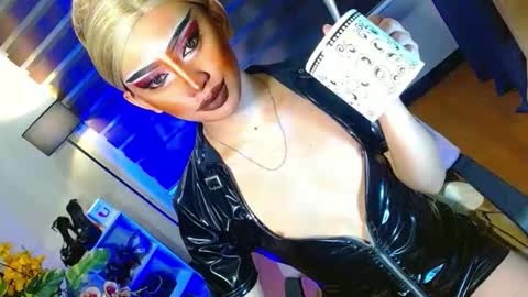 miss yasii online show from January 2026 12:07:02 PM