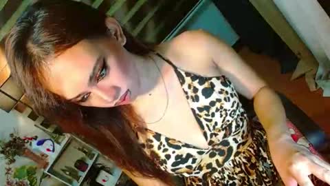 miss yasii online show from April 2026 06:01:01 PM