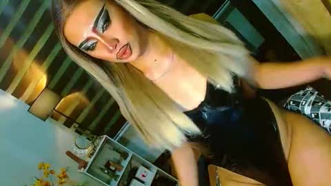 Snapshot of yasii19 chatting on May 2026 05:21:02 PM miss yasii online show from May 2026 05:21:02 PM