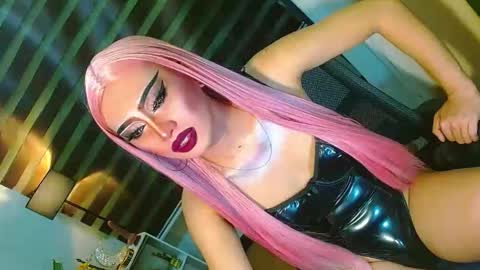 Snapshot of yasii19 chatting on June 2026 03:14:02 PM miss yasii online show from June 2026 03:14:02 PM