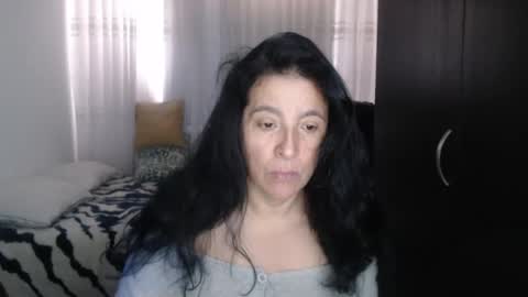 yasmin_love85 online show from January 2025 03:44:02 PM