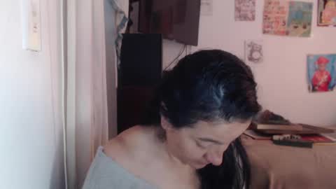 yasmin_love85 online show from September 2025 04:07:01 PM