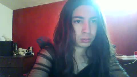Yasmin Paez online show from January 2025 05:01:01 PM