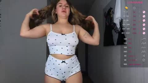 Snapshot of yasyaaa chatting on December 2024 09:08:02 PM Yasyaa  online show from December 2024 09:08:02 PM