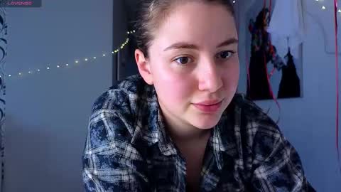 Snapshot of yasyaaa chatting on March 2025 11:00:02 AM Yasyaa  online show from March 2025 11:00:02 AM