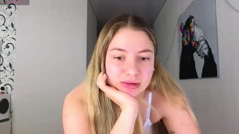 Snapshot of yasyaaa chatting on October 2025 03:15:02 AM Yasyaa  online show from October 2025 03:15:02 AM