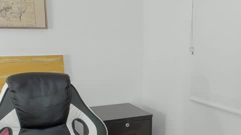 yaya23x online show from January 2025 12:07:01 PM