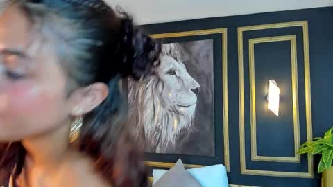 yaya23x online show from February 2025 03:21:01 PM