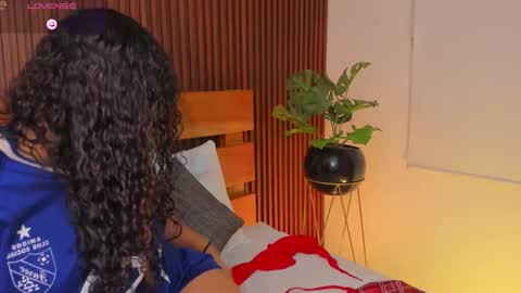 yaya23x online show from November 2025 02:39:02 PM