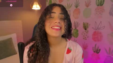 yaya23x online show from November 2025 02:40:02 PM