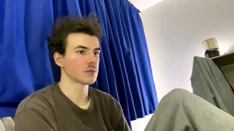 yayay333 online show from March 2026 04:18:02 AM