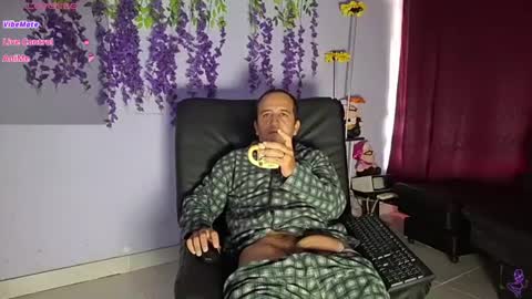 Hazzan online show from July 2026 02:45:02 PM