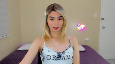 Snapshot of yazmin_amorxx chatting on December 2024 09:06:01 PM Zaimin Yaz online show from December 2024 09:06:01 PM