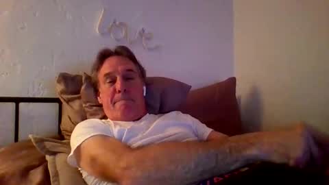 yeah_baby6988 online show from November 2025 12:32:01 AM