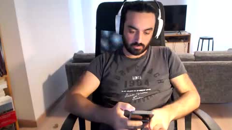 Snapshot of yeeaahoo chatting on February 2026 04:11:02 PM yeeaahoo online show from February 2026 04:11:02 PM