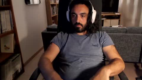 yeeaahoo online show from June 2026 08:22:02 PM