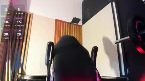 Snapshot of yeidonn chatting on June 2026 03:41:02 AM Yeidonn online show from June 2026 03:41:02 AM