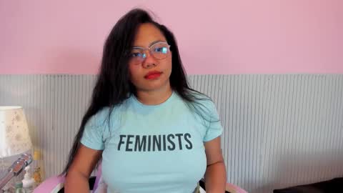 yeika_foxy online show from October 2025 10:56:02 AM