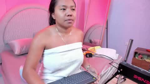 yeika_foxy online show from April 2026 11:27:01 AM