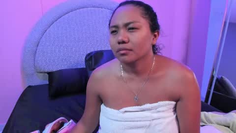 yeika_foxy online show from July 2026 11:47:01 AM