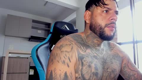 yeikoe1 online show from February 2026 12:34:01 PM