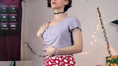 Liya online show from October 2025 03:42:02 PM