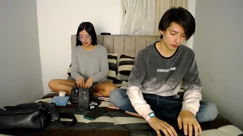 Snapshot of yellowpokemon chatting on December 2024 10:52:02 PM Jodie Andy 3 online show from December 2024 10:52:02 PM