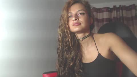 Snapshot of yemaya_28 chatting on March 2026 05:44:01 AM Yemaya 28 online show from March 2026 05:44:01 AM