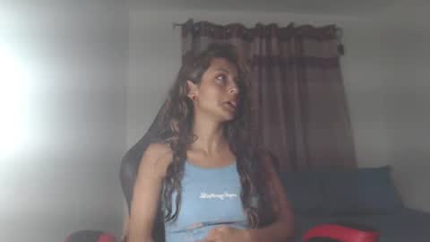 Snapshot of yemaya_28 chatting on April 2026 05:07:01 AM Yemaya 28 online show from April 2026 05:07:01 AM