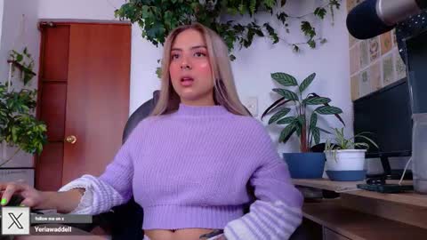 Snapshot of yeriawaddell_ chatting on November 2025 08:29:01 PM yeriawaddell online show from November 2025 08:29:01 PM