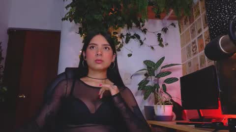 Snapshot of yeriawaddell_ chatting on November 2025 09:24:02 PM yeriawaddell online show from November 2025 09:24:02 PM