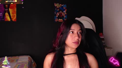 Yesi online show from December 2024 02:27:01 PM