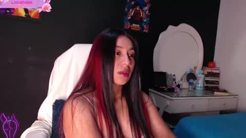 Yesi online show from February 2025 03:05:01 PM