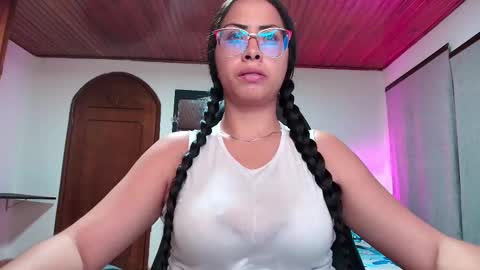 Snapshot of yesie_hot2 chatting on March 2025 02:14:02 AM yesie_hot2 online show from March 2025 02:14:02 AM