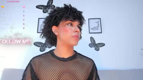 Snapshot of yess__daddyy chatting on December 2024 03:54:02 PM YAMPOOL online show from December 2024 03:54:02 PM