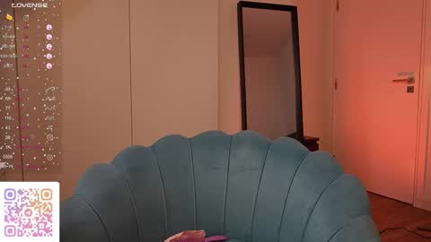 Kiki online show from December 2025 03:08:02 PM