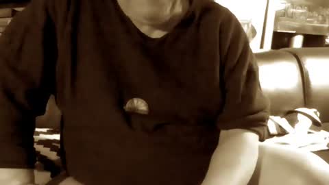 Snapshot of yessex247 chatting on April 2026 01:44:02 AM yessex247 online show from April 2026 01:44:02 AM