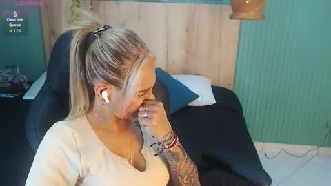 Snapshot of yessika_parker chatting on September 2025 02:04:01 AM yessika_parker online show from September 2025 02:04:01 AM