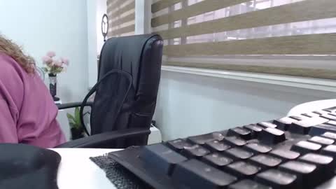 jessy online show from March 2025 07:11:02 PM