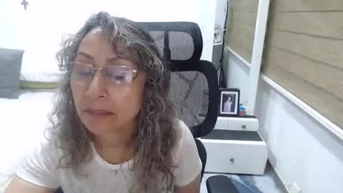 jessy online show from March 2026 01:44:02 AM