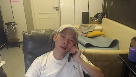 Snapshot of yichen009 chatting on July 2026 10:29:02 PM yichen009 online show from July 2026 10:29:02 PM