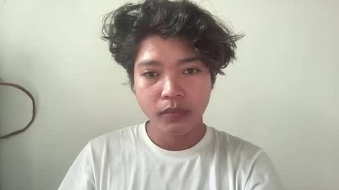 Snapshot of yie1995 chatting on April 2026 11:27:02 PM Rafaela09 online show from April 2026 11:27:02 PM