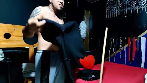 Snapshot of yingandyangg chatting on February 2026 05:53:02 PM yingandyangg online show from February 2026 05:53:02 PM