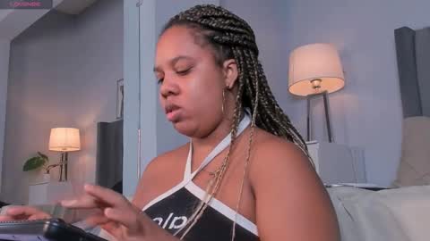 Snapshot of yiseth_02 chatting on September 2025 02:02:02 AM roxie reyes online show from September 2025 02:02:02 AM